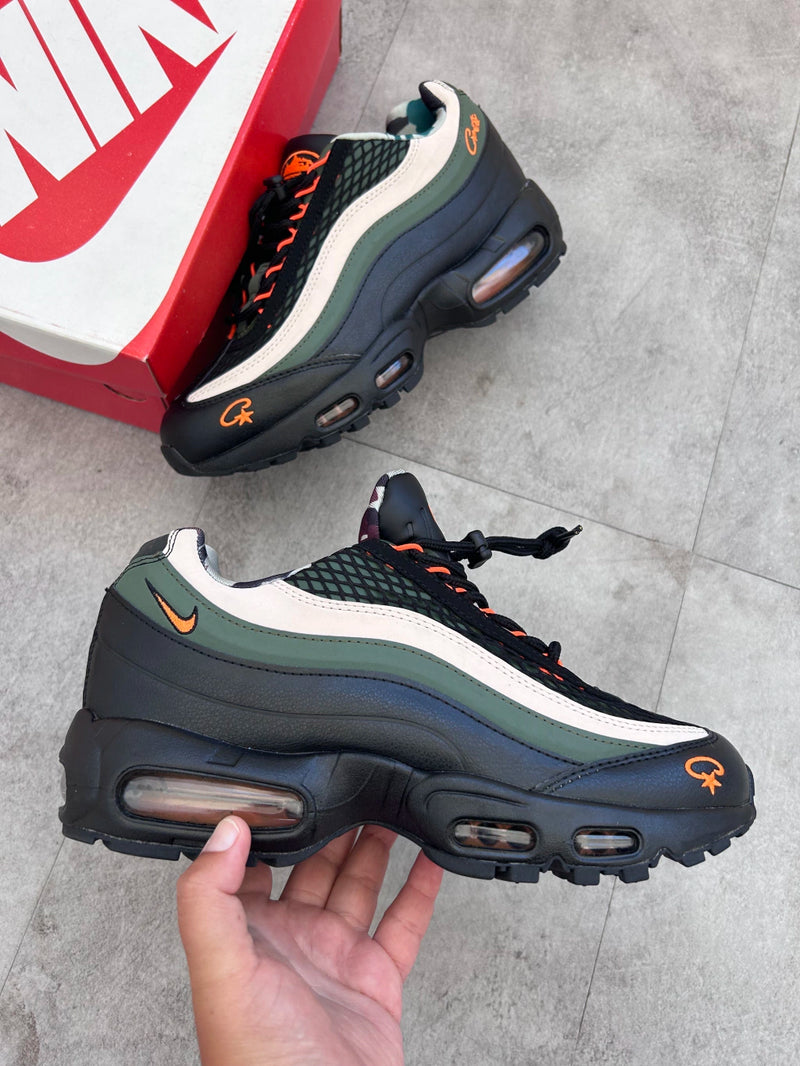 Tênis Corteiz X Nike Air Max 95 Rules The World