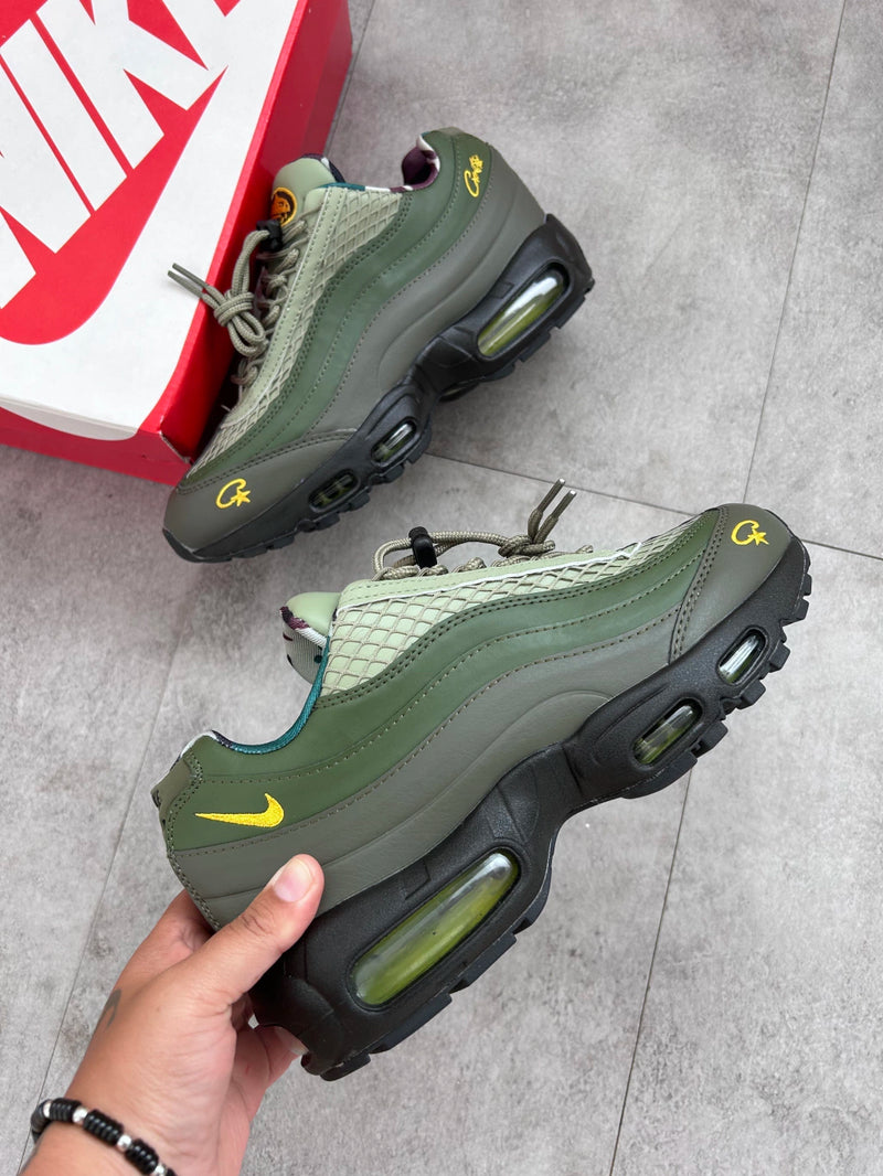 Tênis Corteiz X Nike Air Max 95 Rules The World