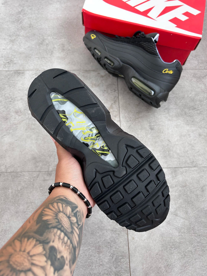 Tênis Corteiz X Nike Air Max 95 Rules The World