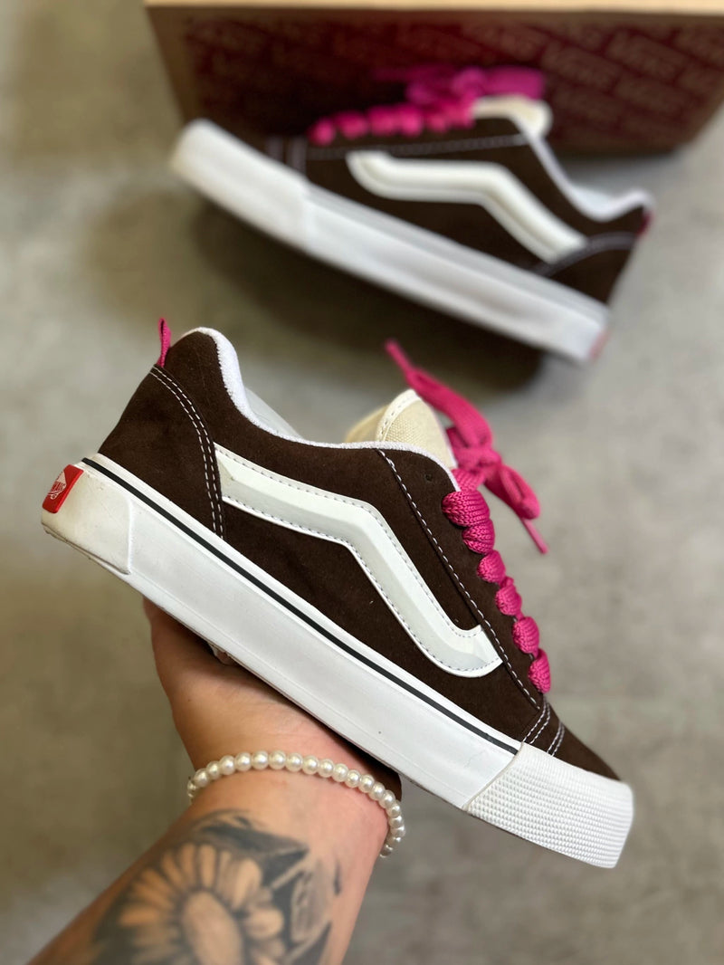 Tênis Vans Knu Skool Feminino