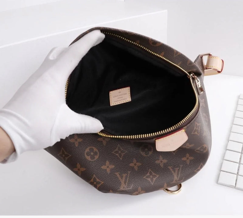 Pochete Louis Vuitton Bumbag