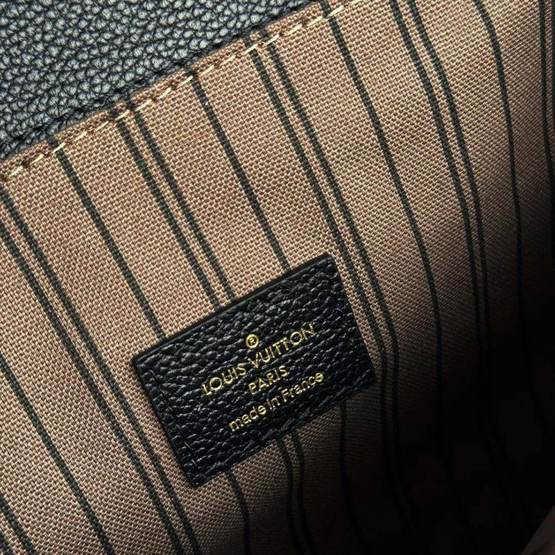 LV Pochette Métis Preta Noir