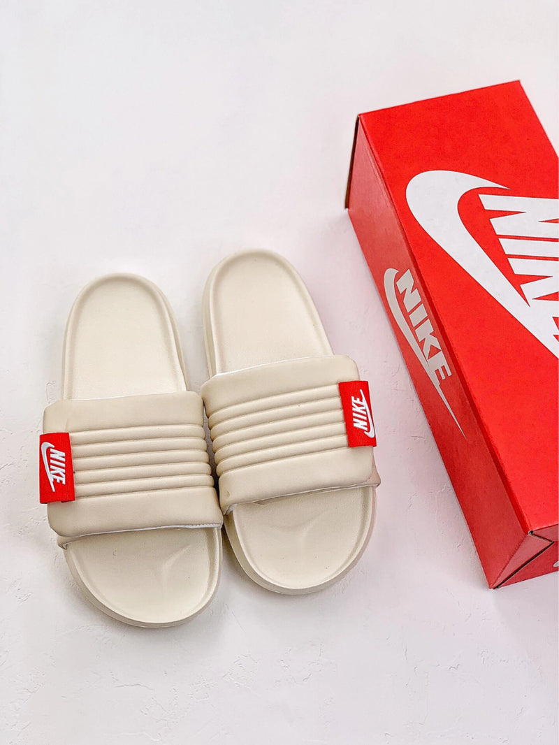 Nike Offcourt Adjust Slide