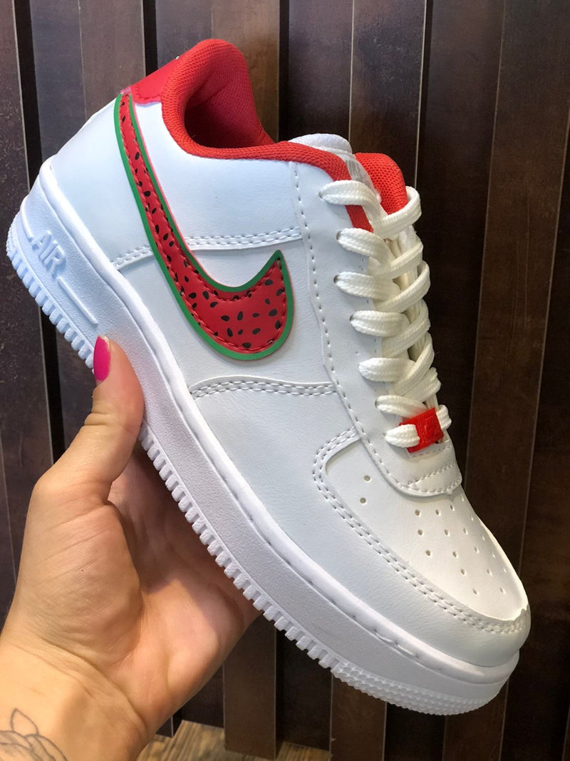 Tênis Nike Air Force 1 Tropical