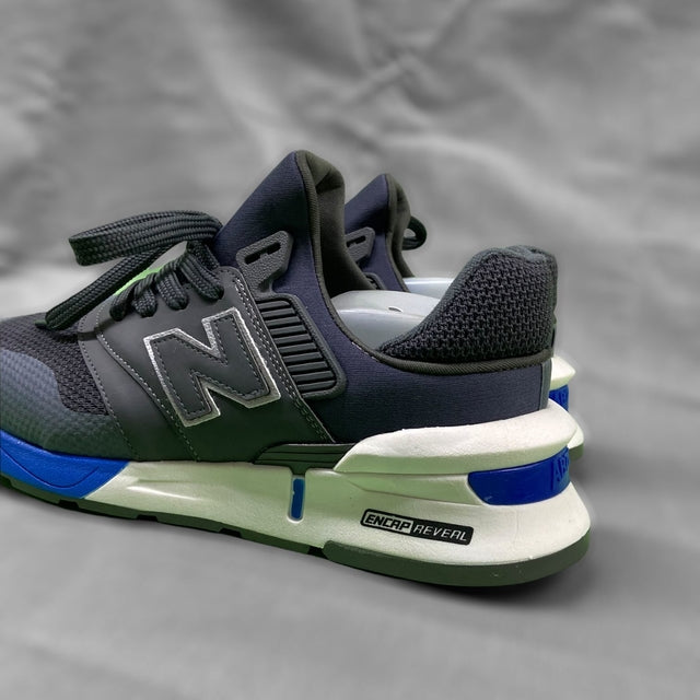 Tênis New Balance 997