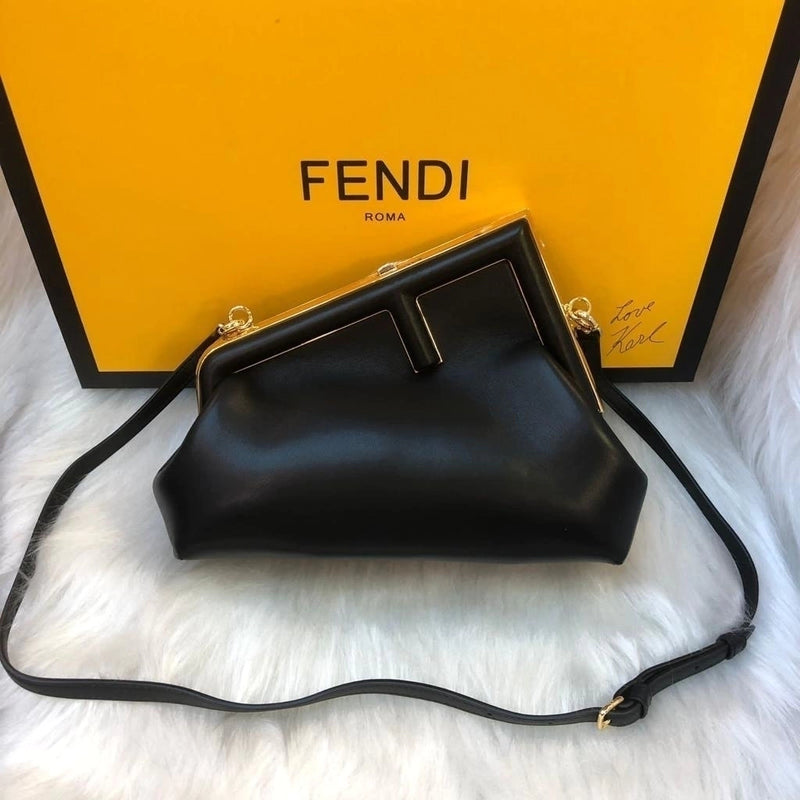 Bolsa Fendi First Small