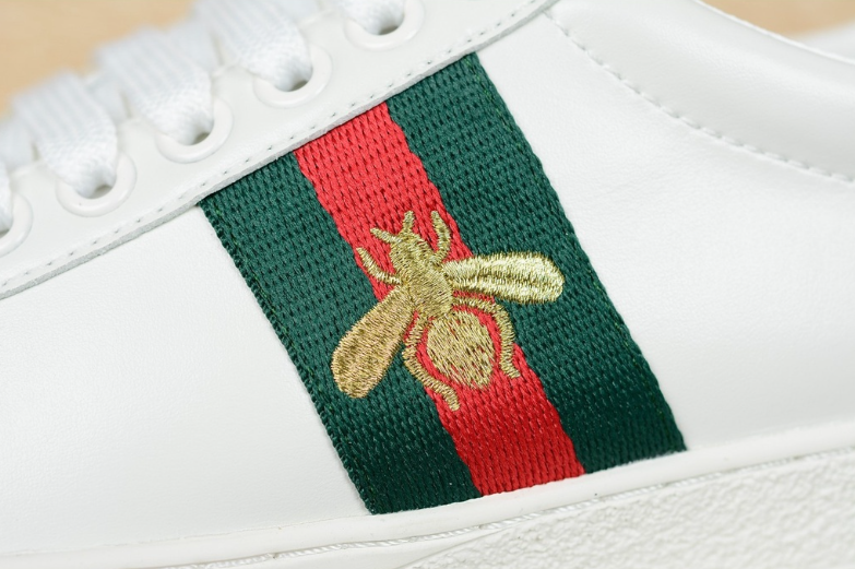 Tênis Gucci Ace Embroidered Bee