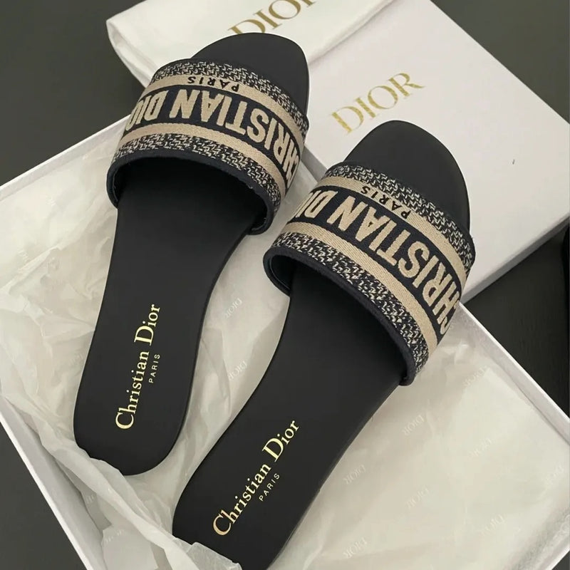 Sandálias Christian Dior Mule Dway